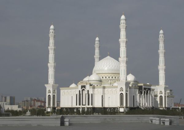mezquita nur en astan
