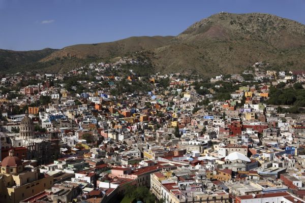 bellas vistas de guanajuato y su alhondiga desde arriba