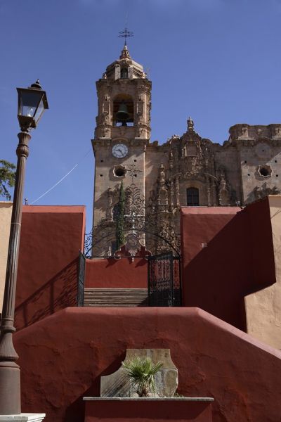 bellas vistas de guanajuato y su alhondiga desde arriba