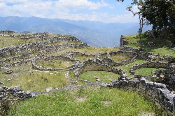 peru tumbas reales