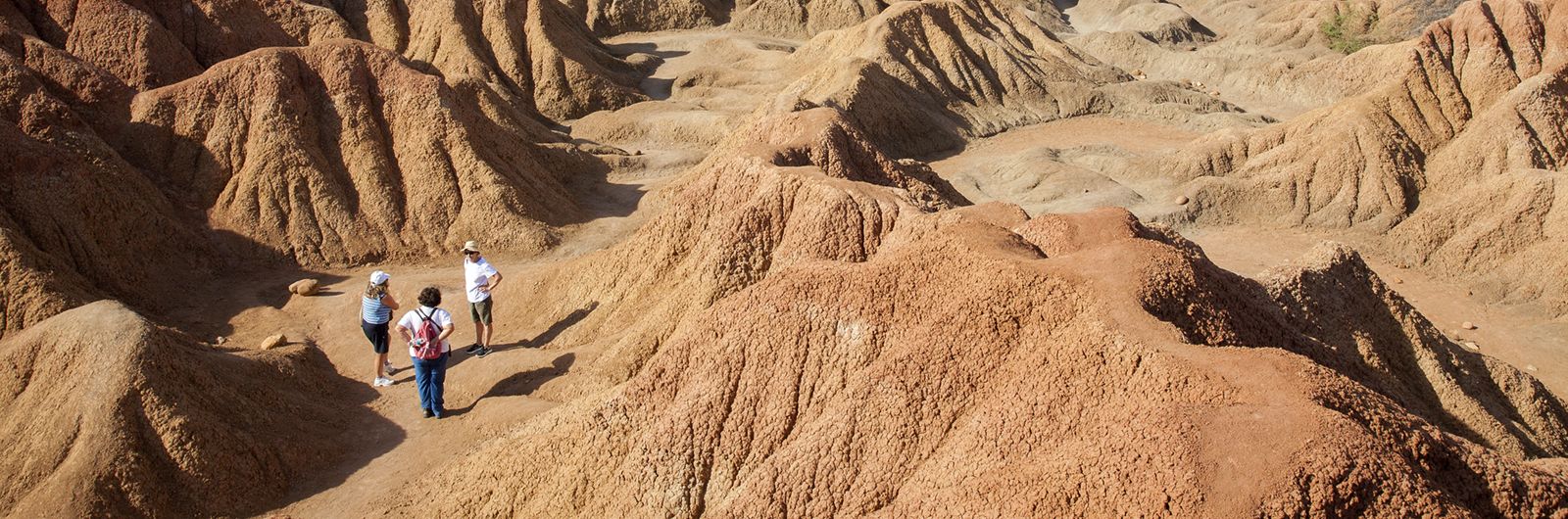 caminata en desierto de la tatacoa