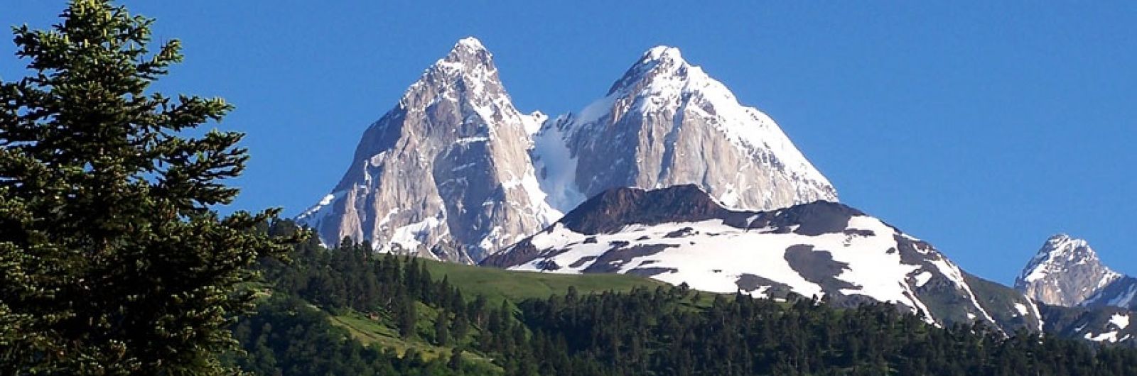 Georgia. Trekking en Kazbegui y Svaneti