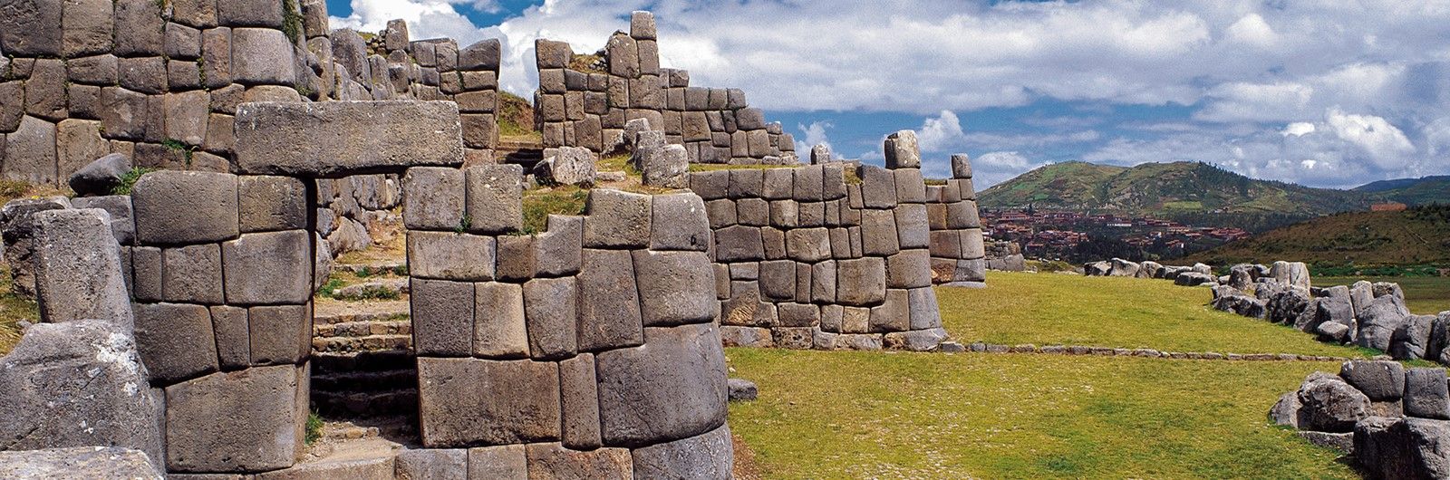peru plaza cuzco 