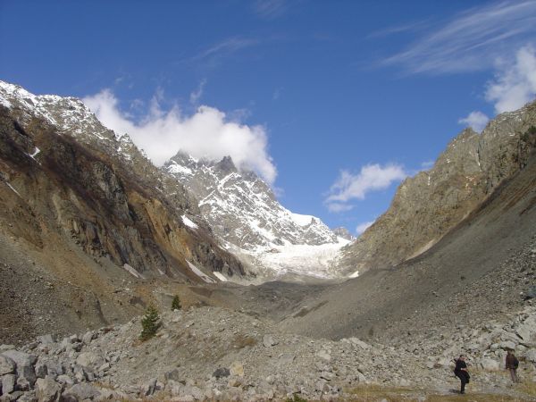 Georgia. Trekking en Kazbegui y Svaneti