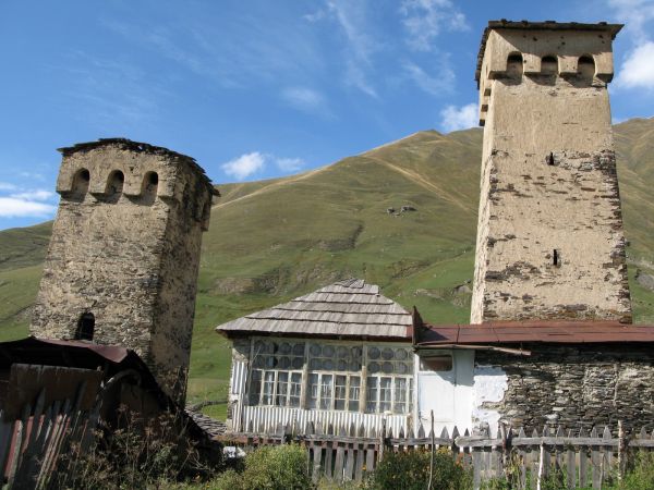 gerogia trekking svaneti