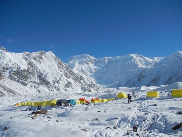 pico Khan Tengri