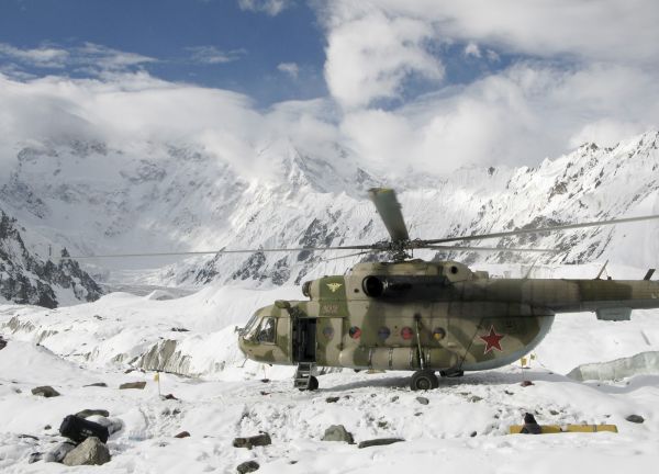 pico Khan Tengri