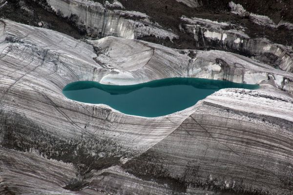 pico Khan Tengri