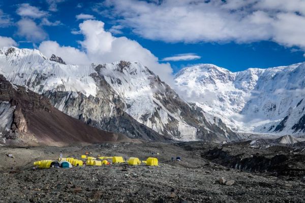 pico Khan Tengri