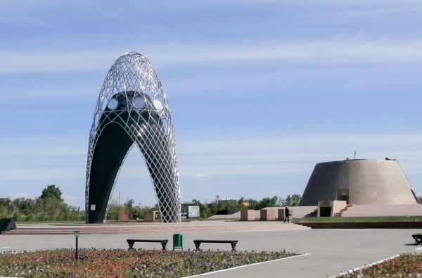 mezquita nur en astan