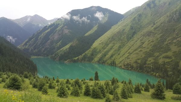 Kazakstán. Patrimonio y naturaleza