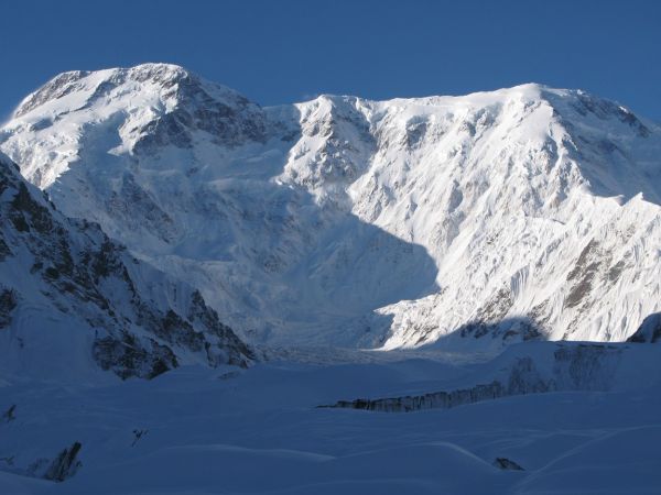 pico Khan Tengri