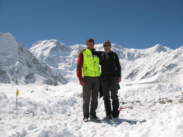 pico Khan Tengri