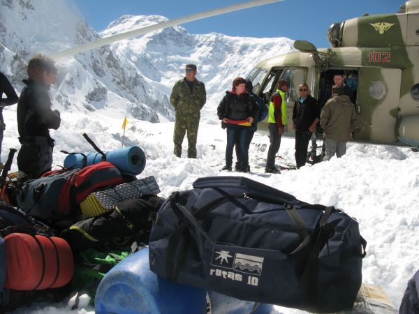 pico Khan Tengri