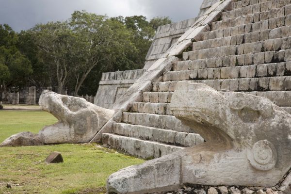 Espectacular el tamao de chichen itza