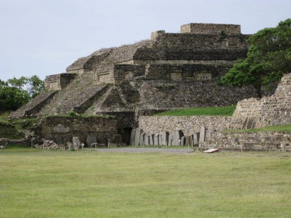 Espectacular el tamao de chichen itza