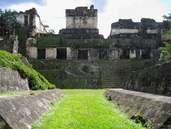 Espectacular el tamao de chichen itza