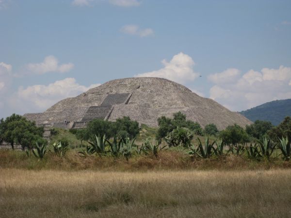 Espectacular el tamao de chichen itza