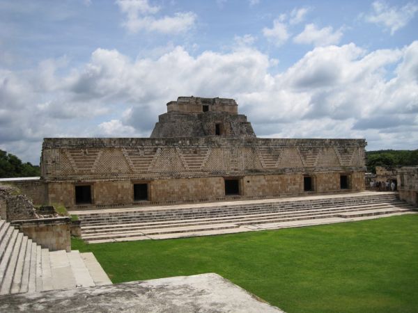 Espectacular el tamao de chichen itza