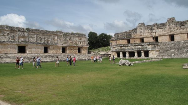 Espectacular el tamao de chichen itza