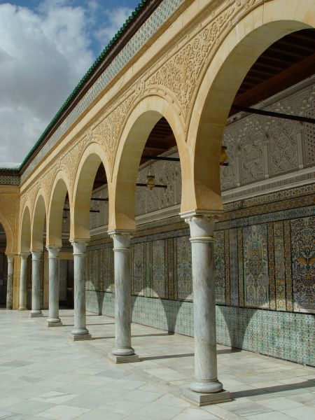 Puertas Tunecinas
