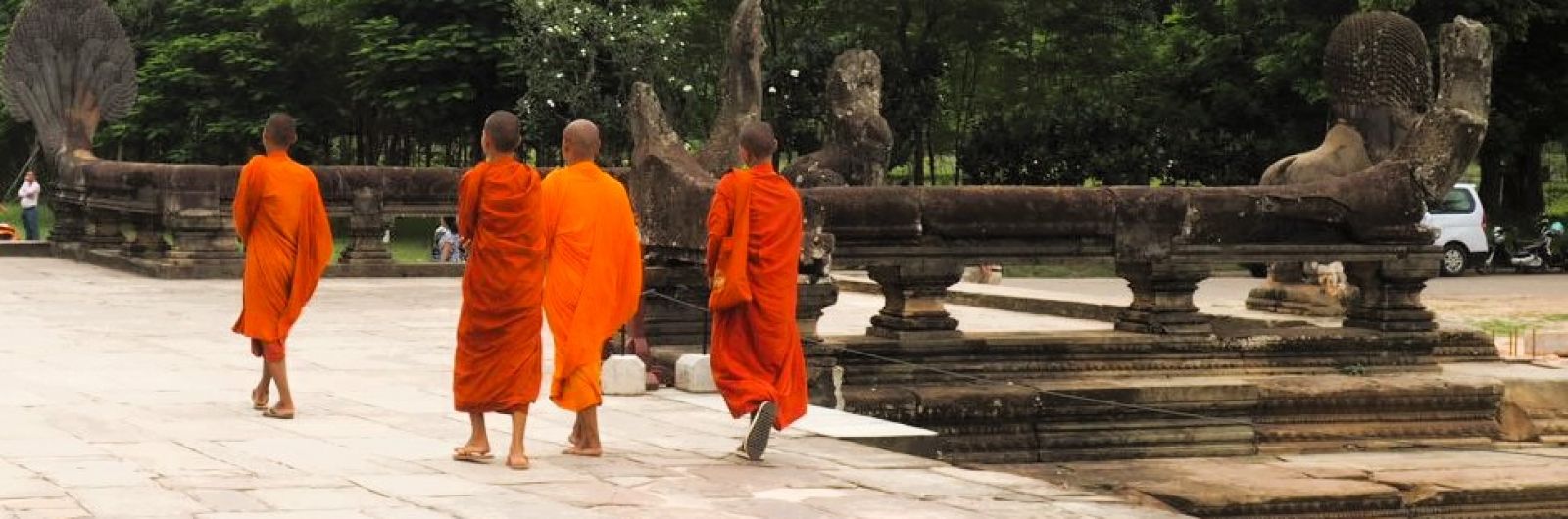 camboya monjes angkor