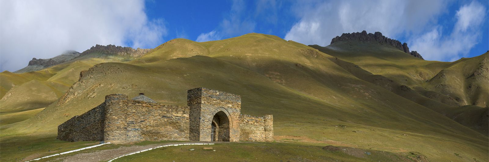 caravanserai de Tash Rabat