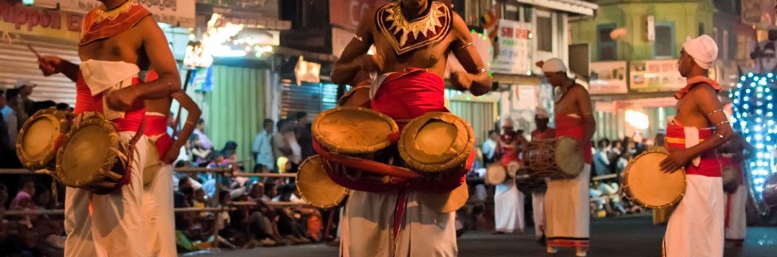 festival esala perahera